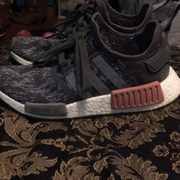 SOLD NMD women’s adidas shoes - Picture 4 of 8